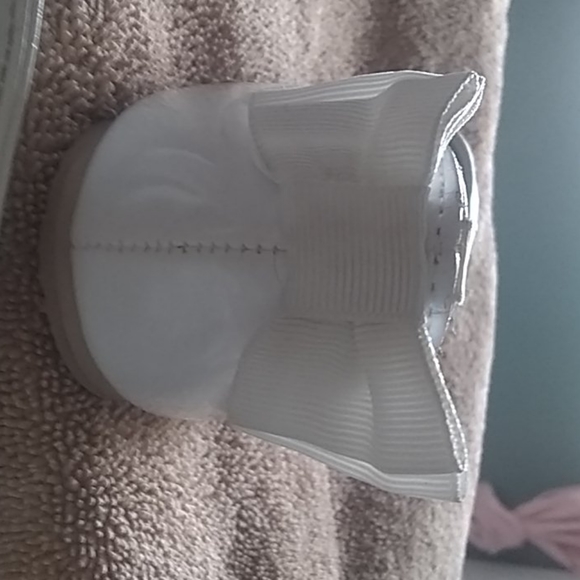 Kid shoes - Picture 2 of 2